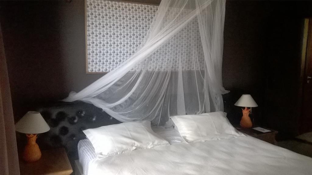 Hotel Boutique Zebra Beach Uruau Phòng bức ảnh